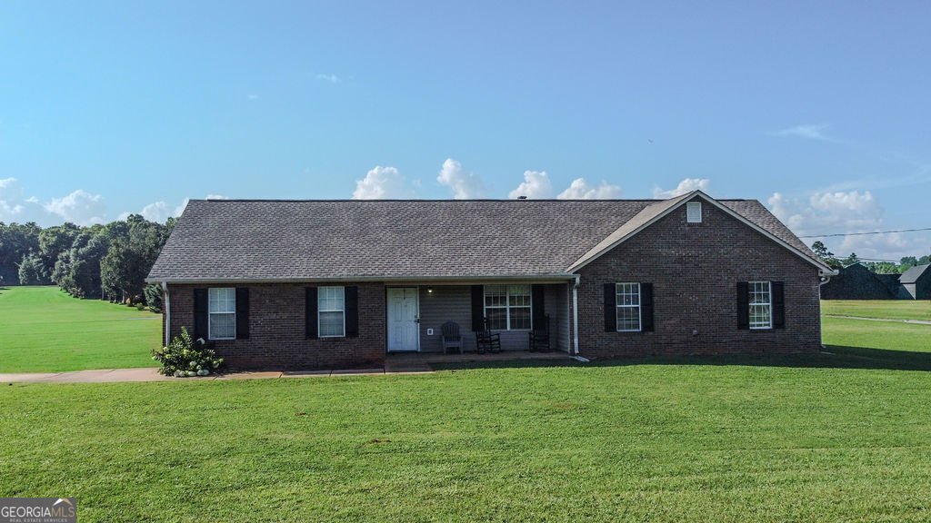 309 Snapping Shoals Road Property Photo 1