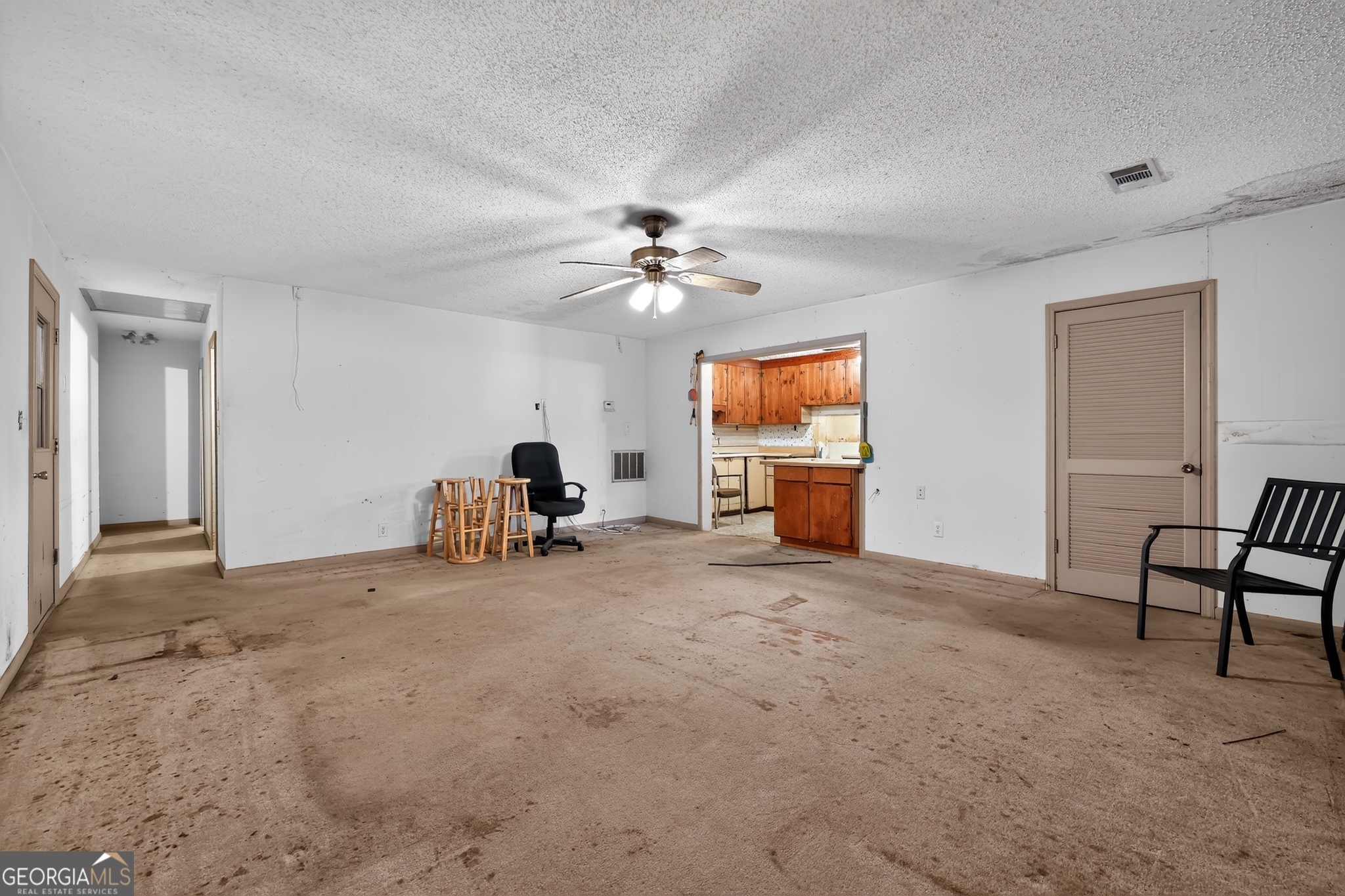 4045 Lindsey Drive Property Photo 9