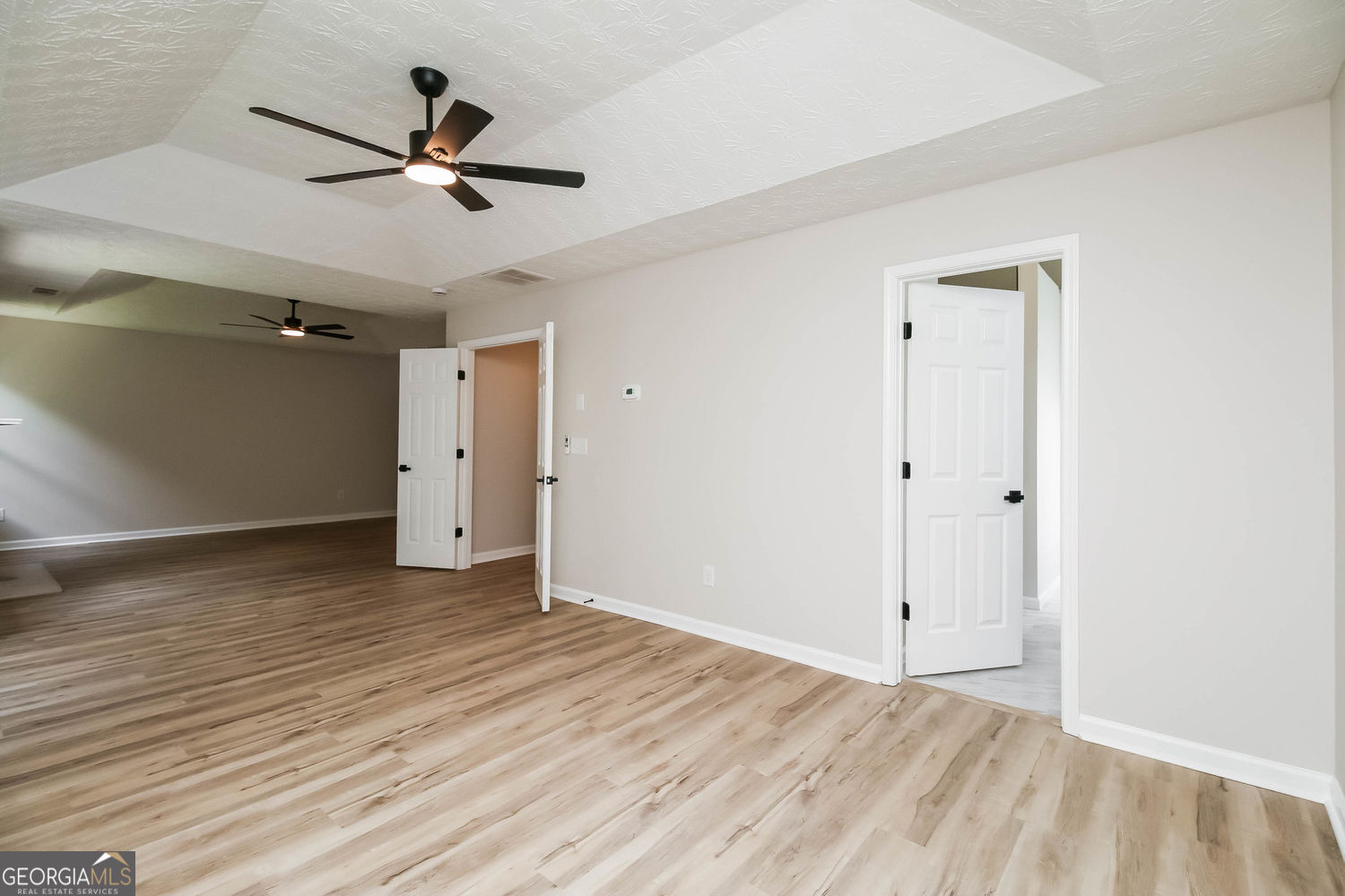 2527 Plymouth Way Se Property Photo 10