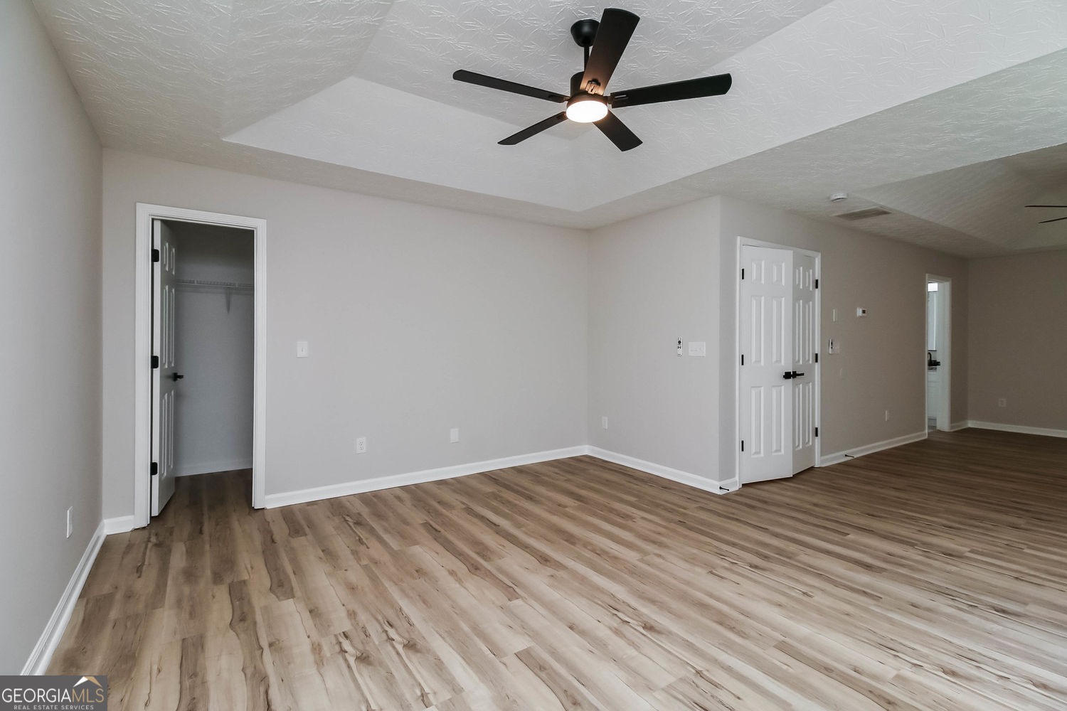 2527 Plymouth Way Se Property Photo 15