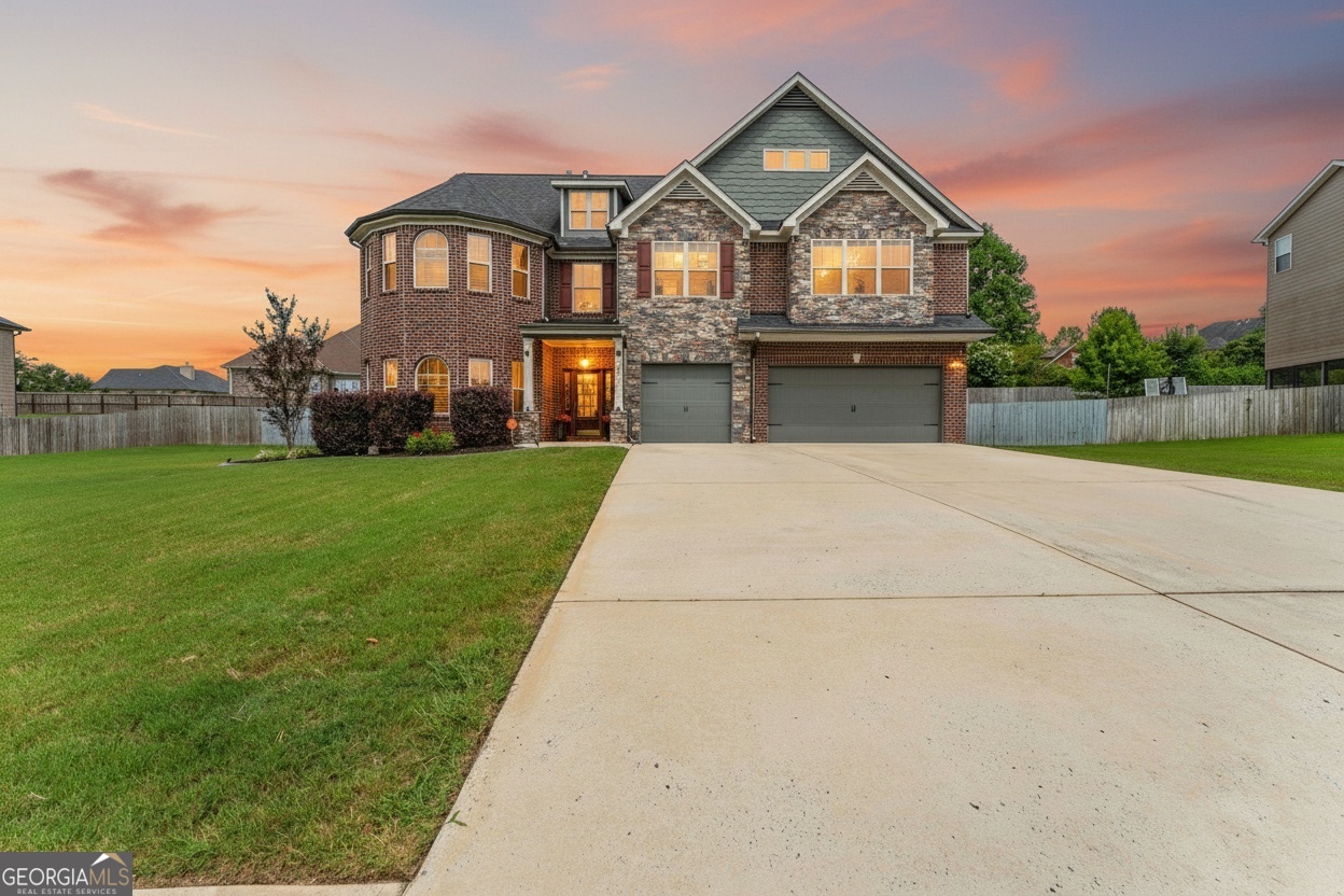 606 Shoshone Circle Property Photo 1