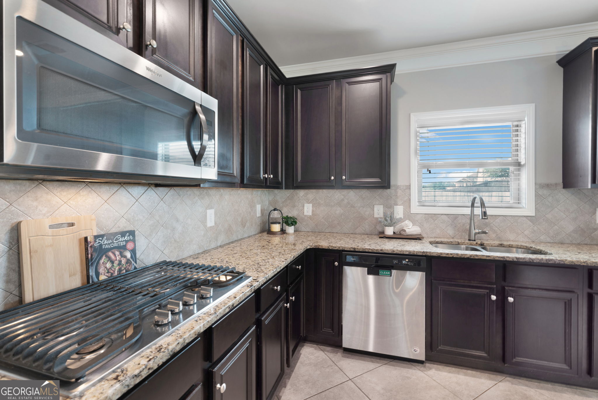 606 Shoshone Circle Property Photo 15
