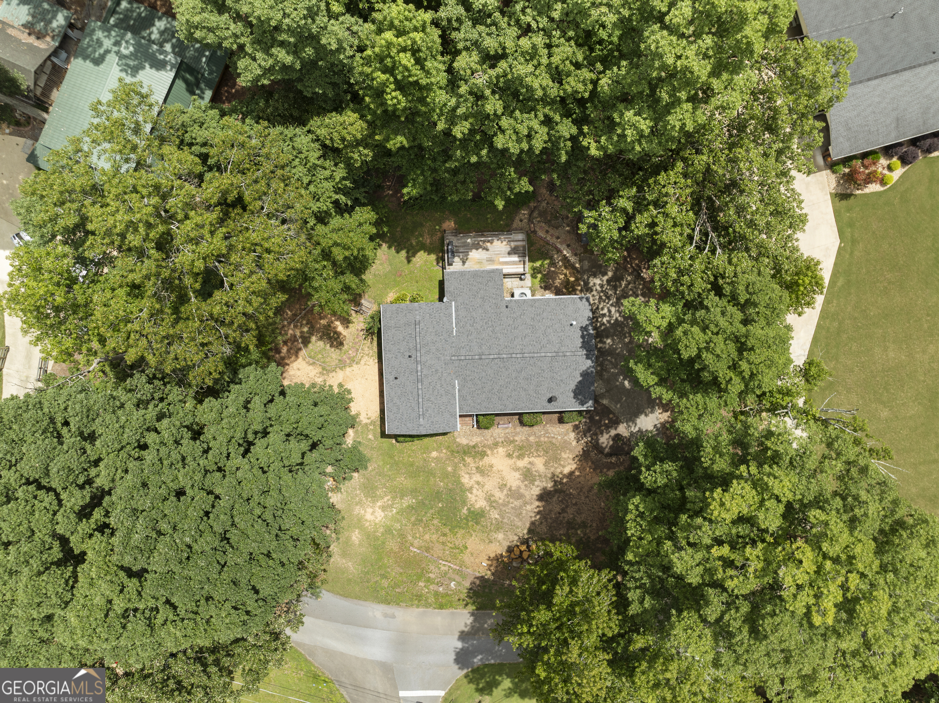 10 Thrushwood Road Ne Property Photo 32