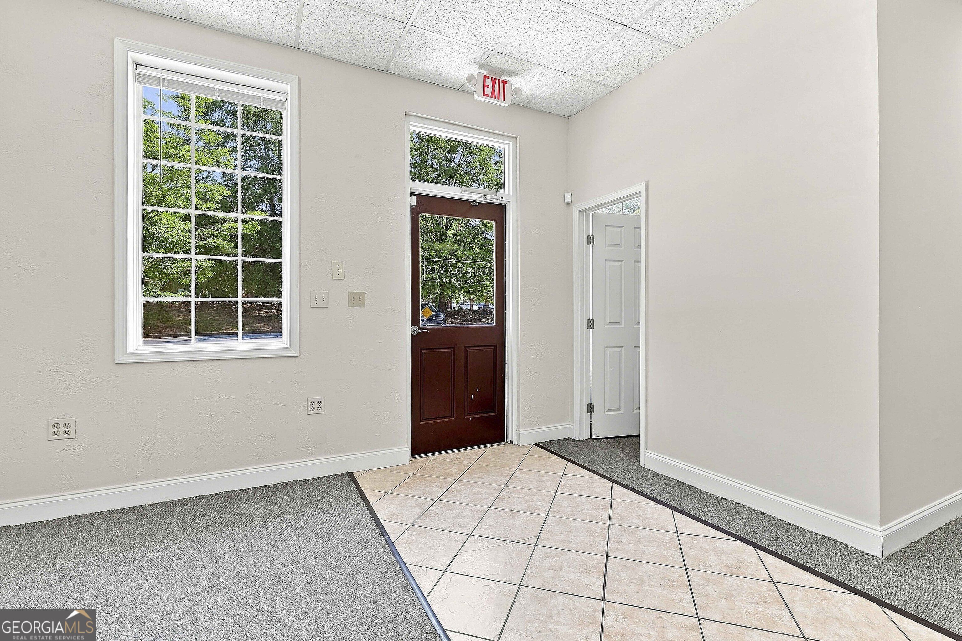 31 Market Square # 105 Property Photo 3