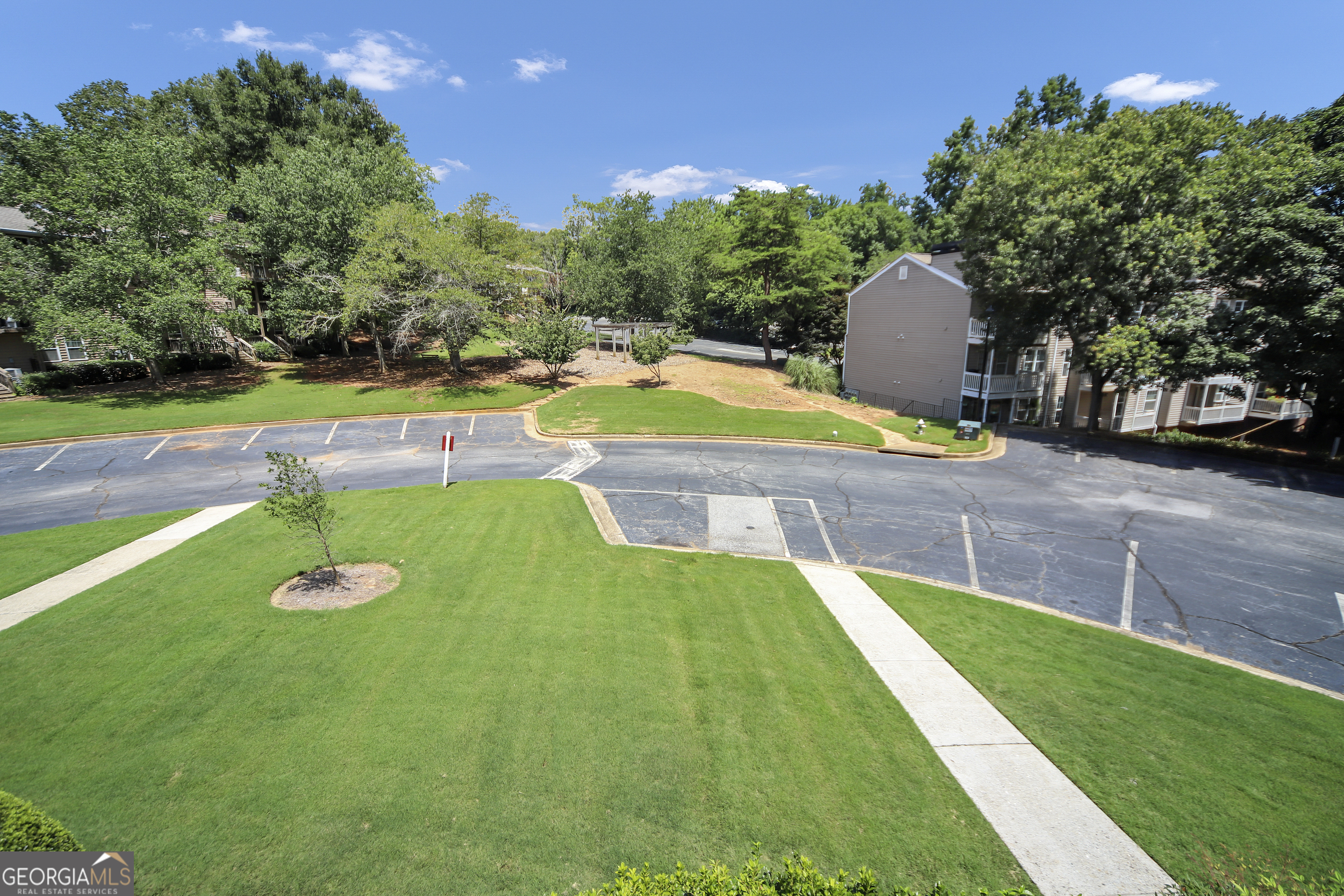 330 Quail Run Property Photo 16