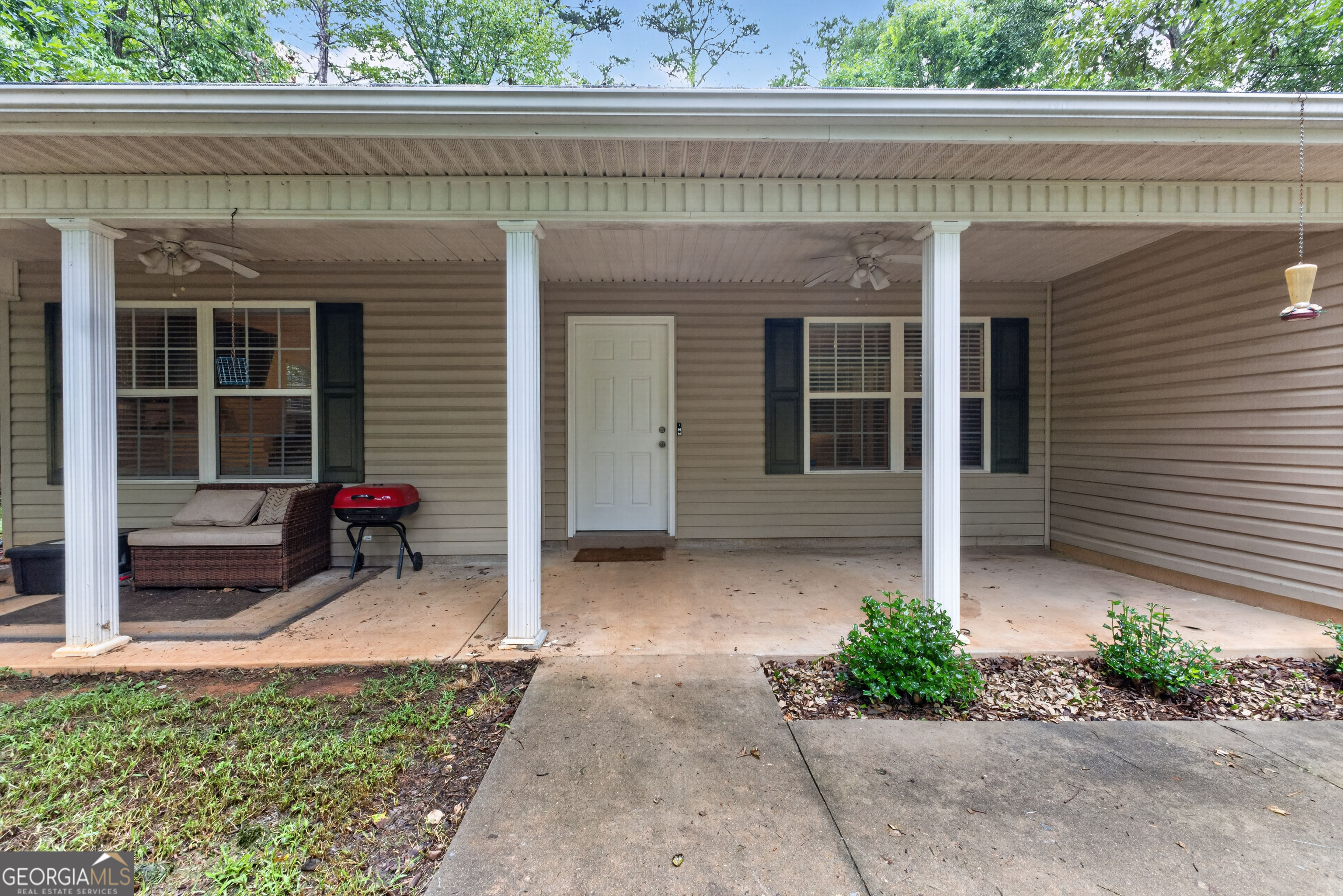 3548 Lakeview Drive Property Photo 3