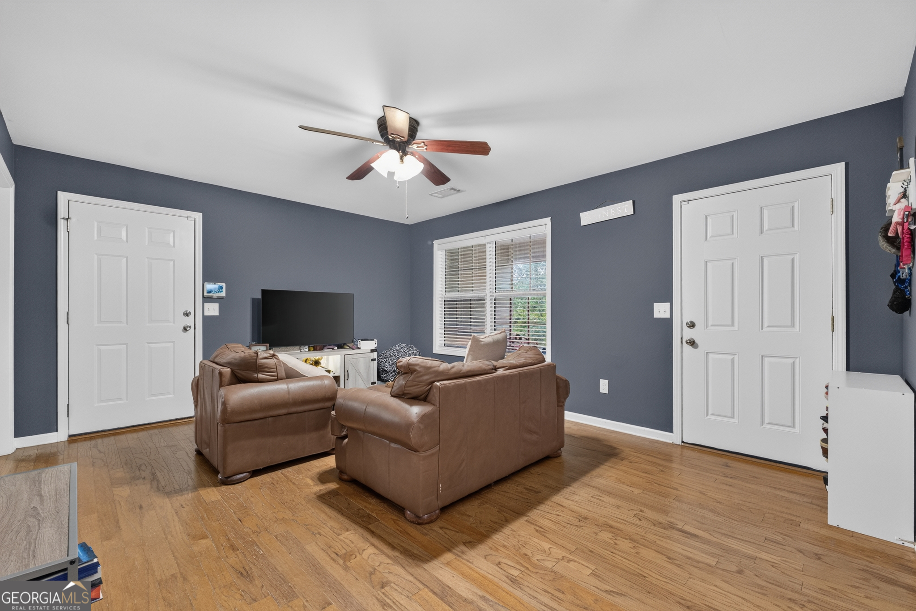 3548 Lakeview Drive Property Photo 8