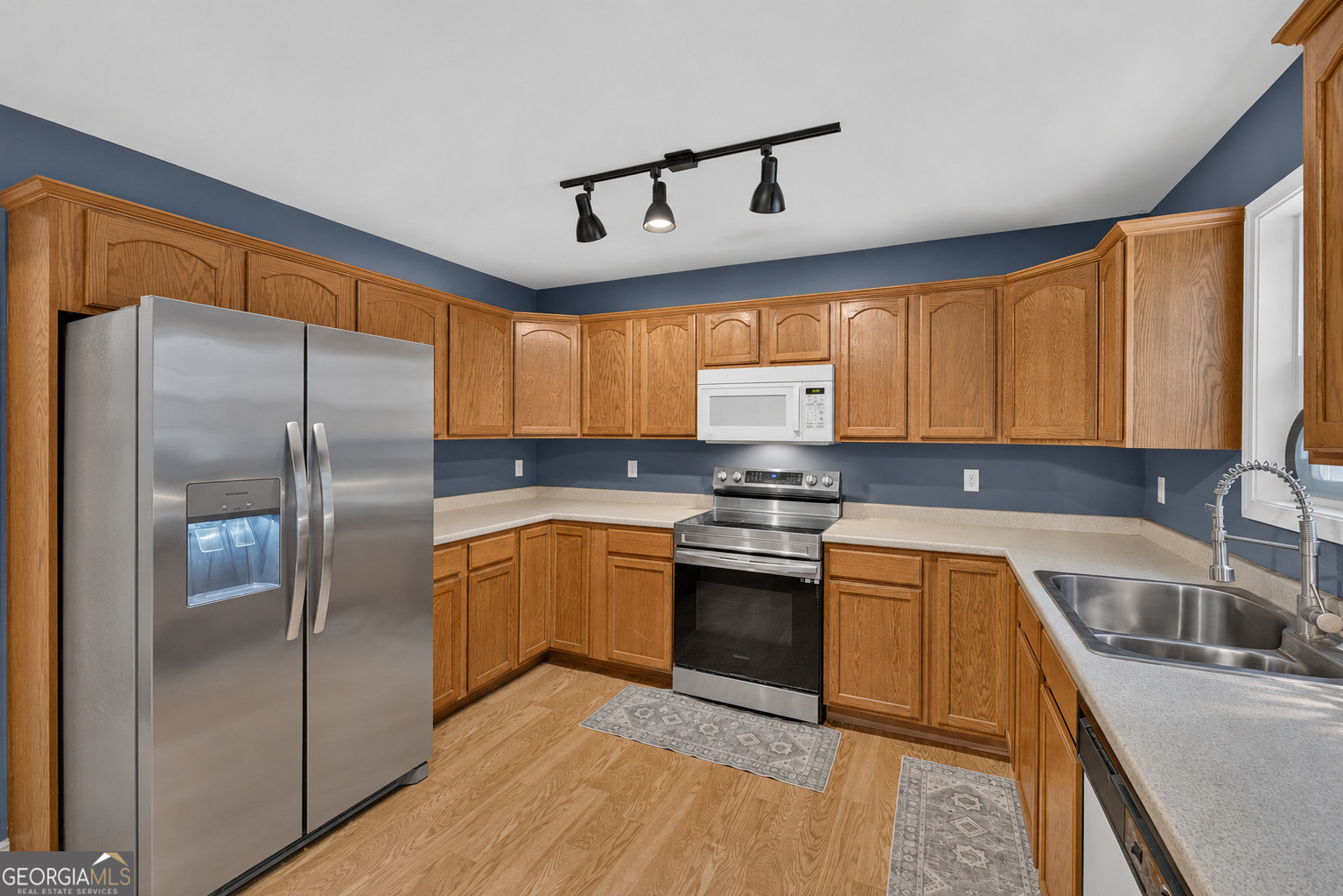 3548 Lakeview Drive Property Photo 14