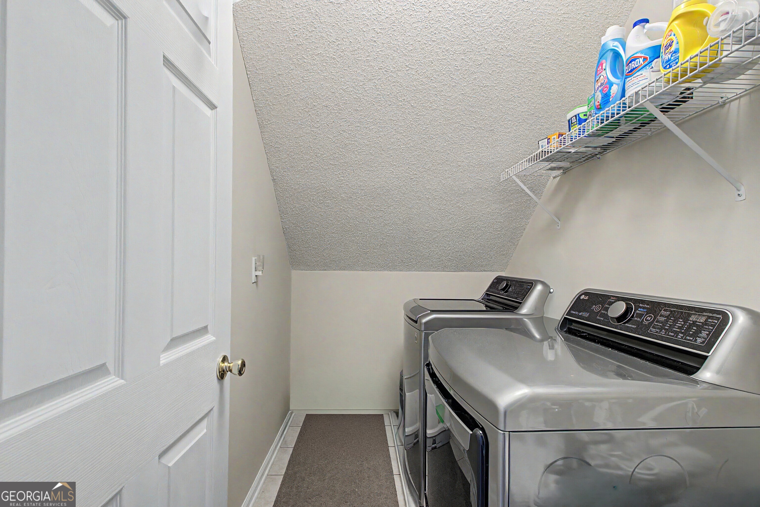 140 Thomas Crossing Drive Property Photo 41