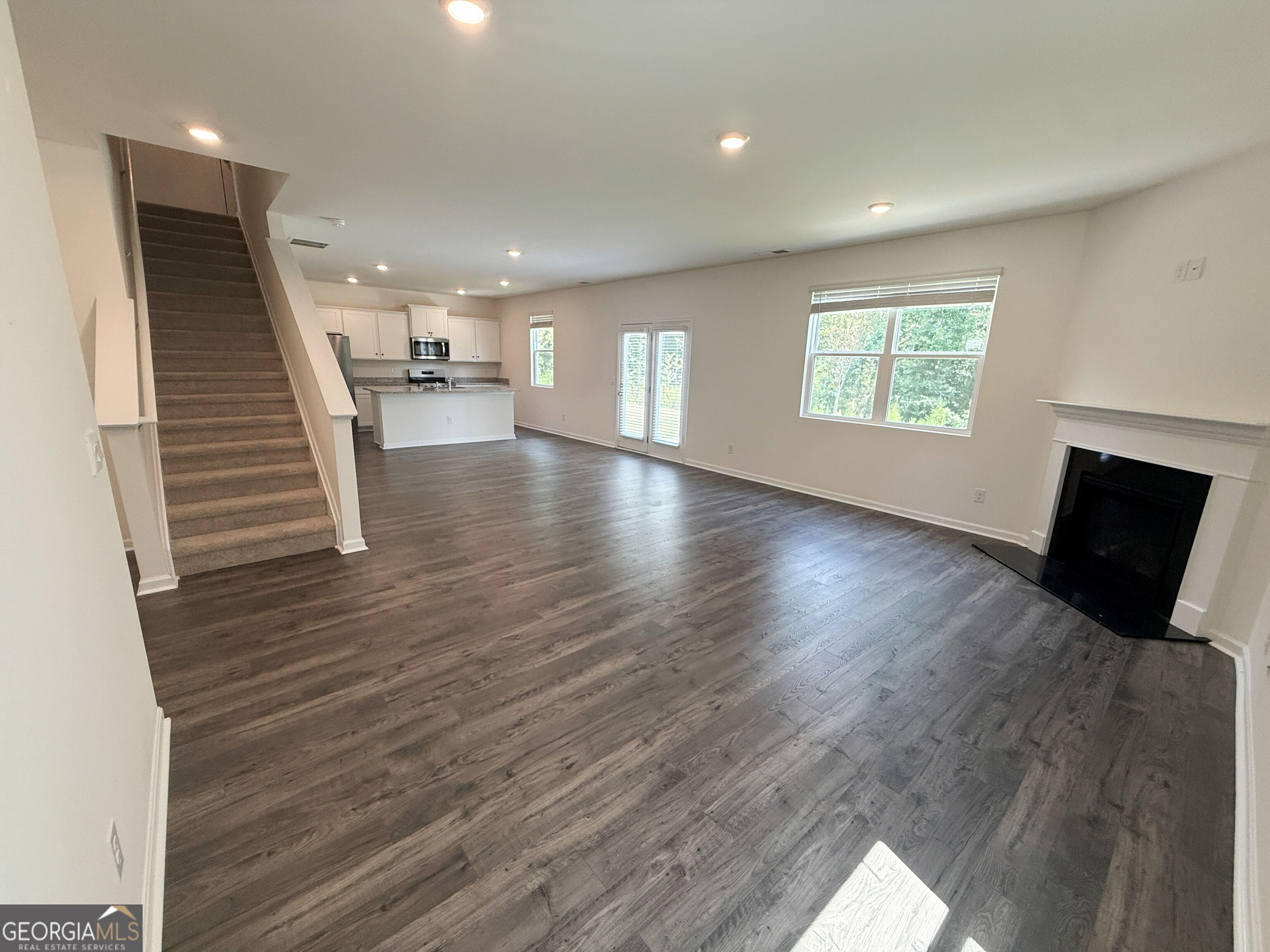 174 Woodbrook Trail Property Photo 7