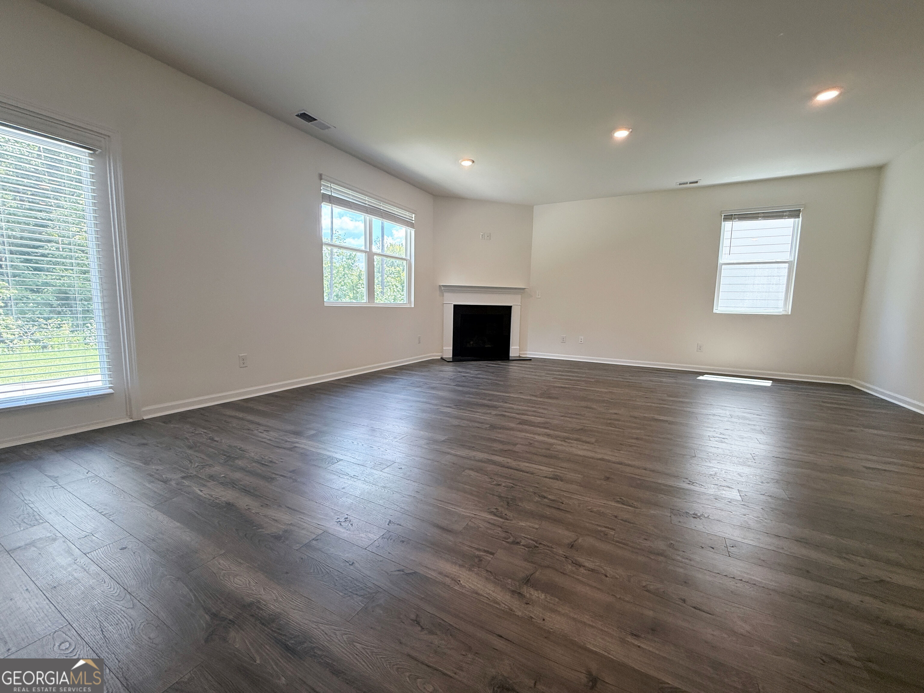 174 Woodbrook Trail Property Photo 10
