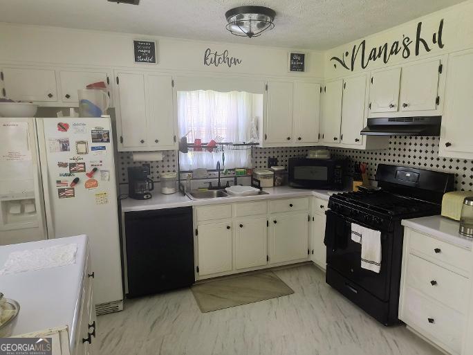 1224 Whitney Place Property Photo 4