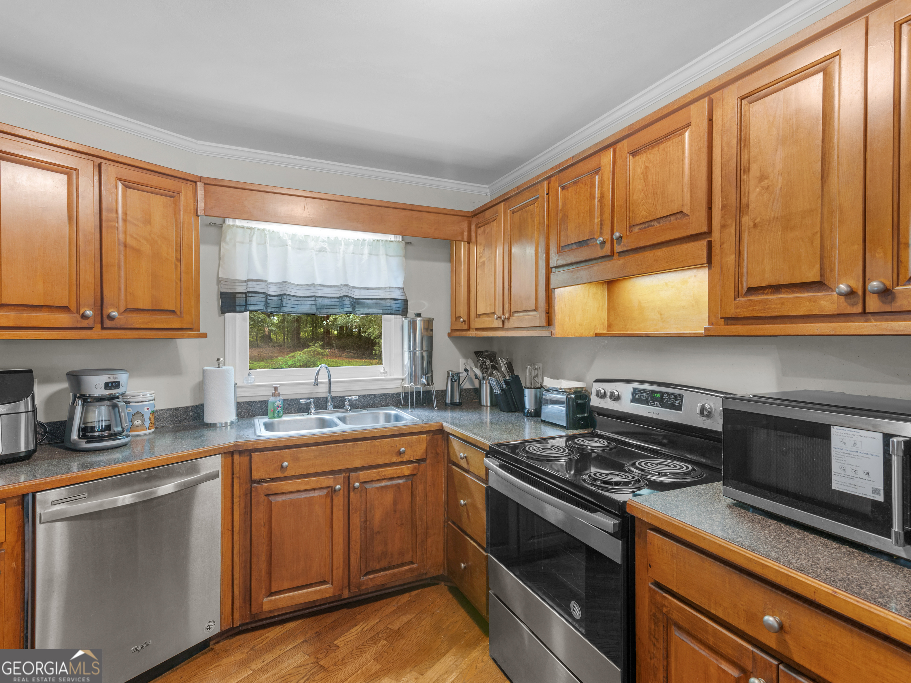 150 Knights Circle Property Photo 8
