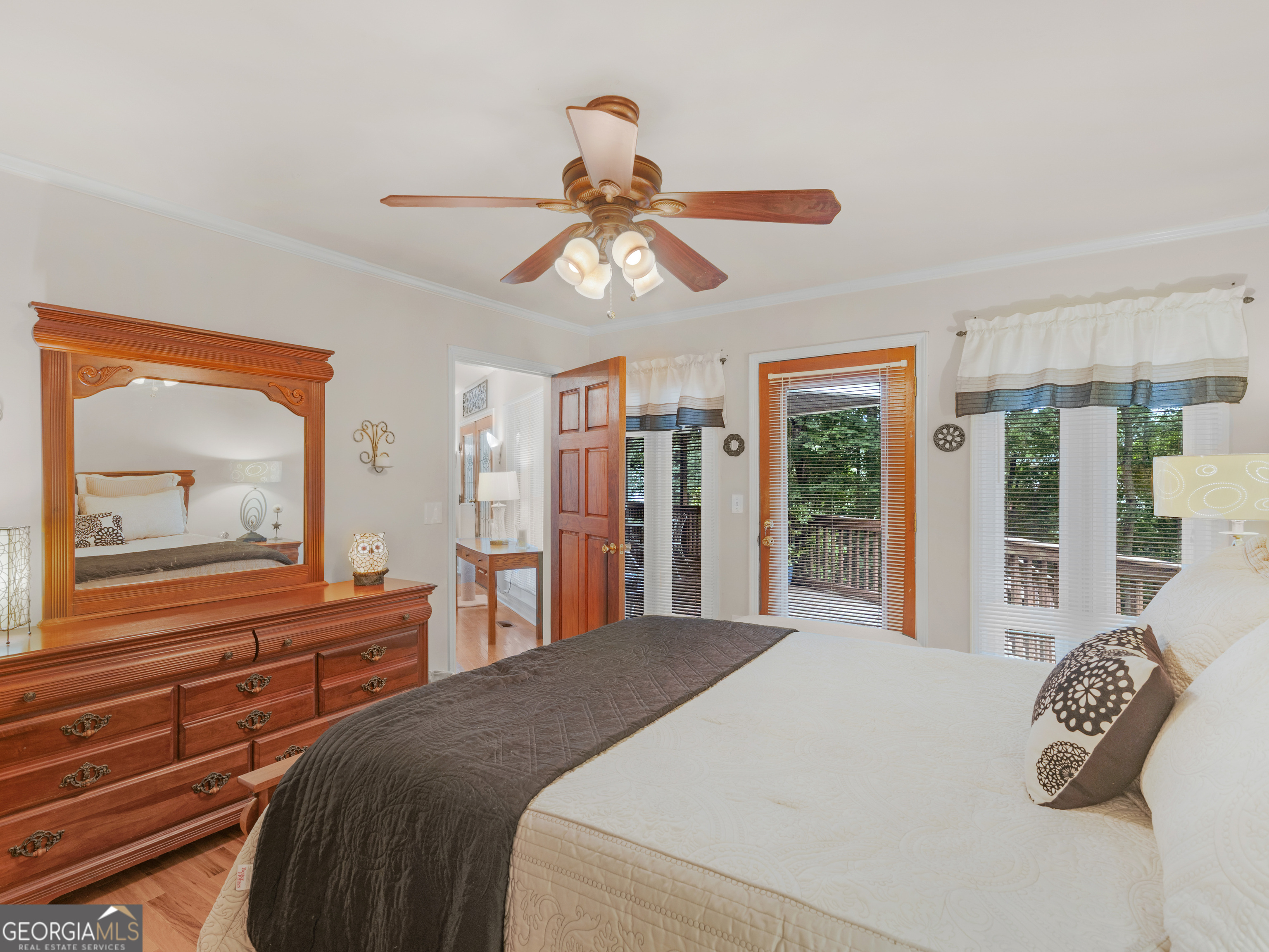 150 Knights Circle Property Photo 24