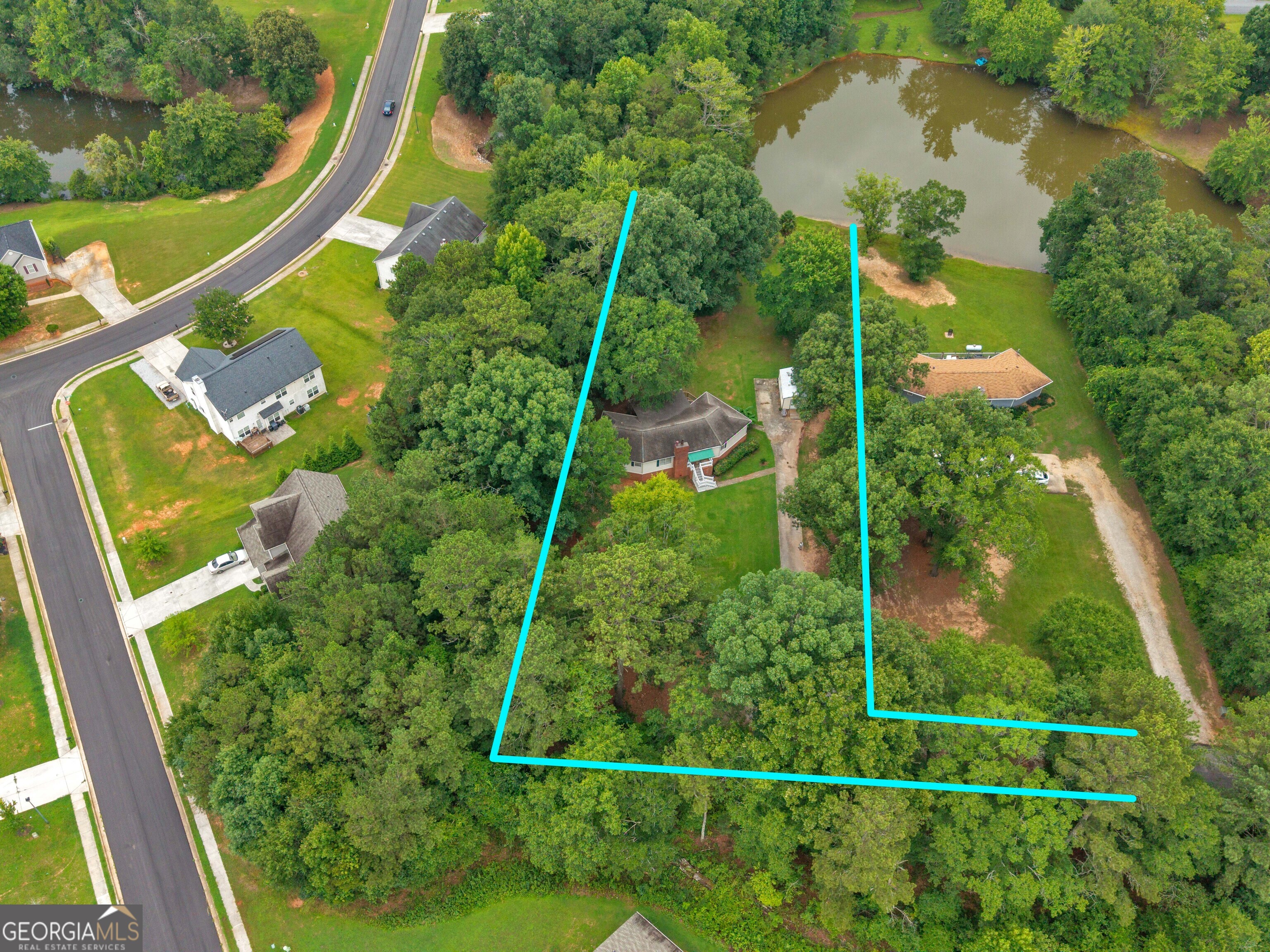 150 Knights Circle Property Photo 44