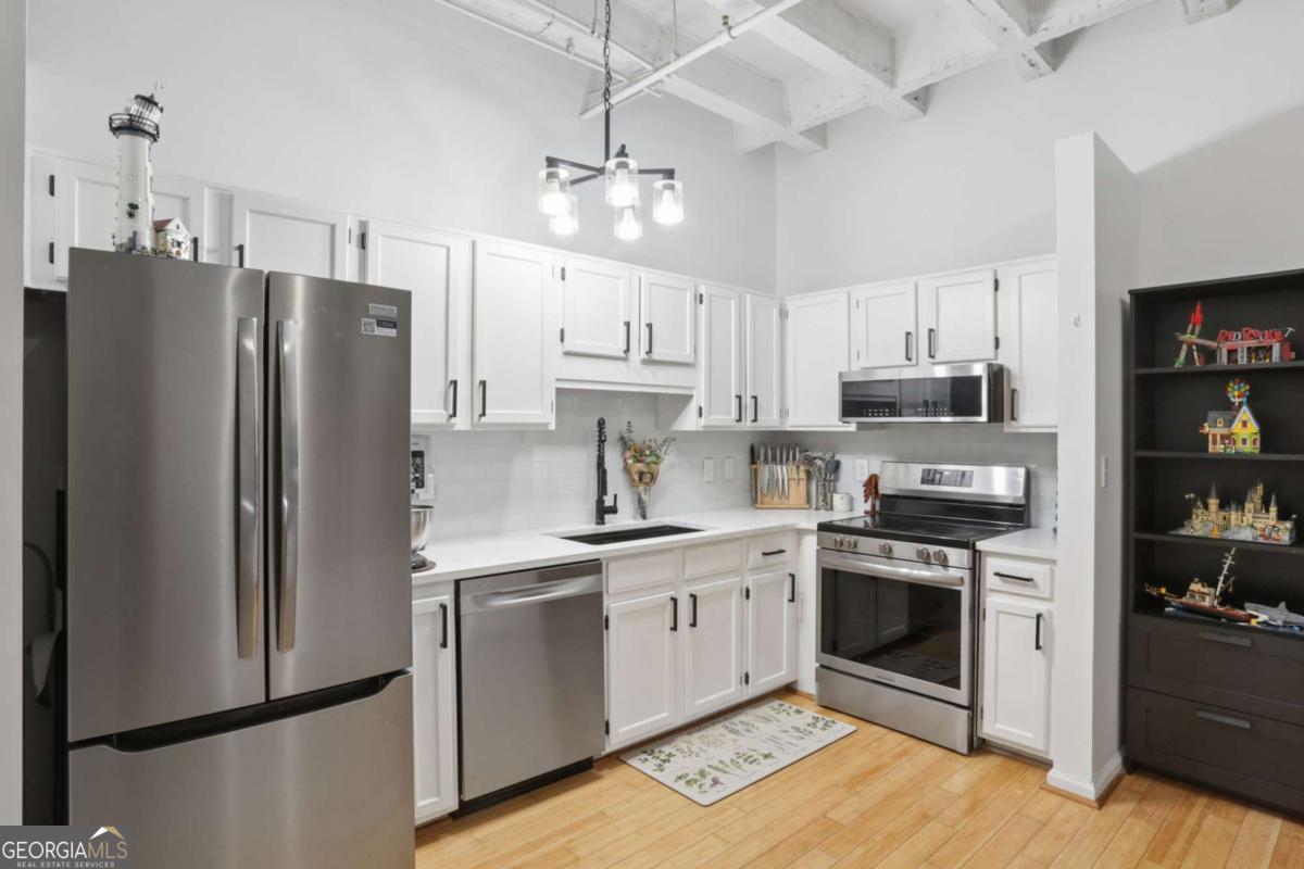 32 Peachtree Street Nw # 1101 Property Photo 5