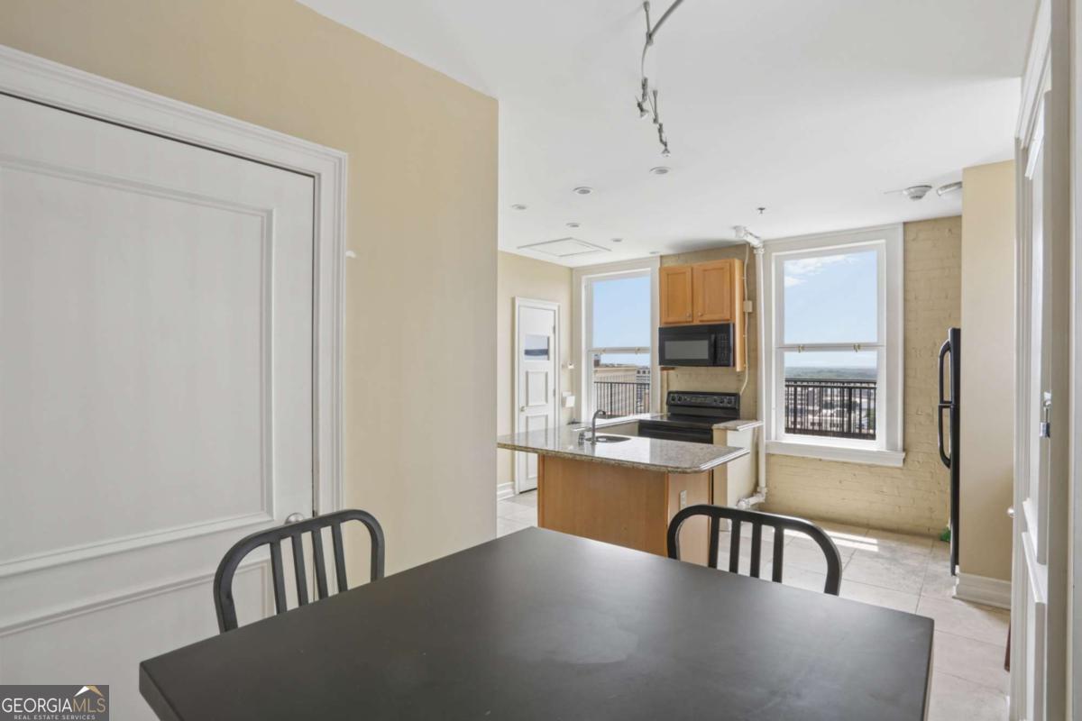 32 Peachtree Street Nw # 1101 Property Photo 14