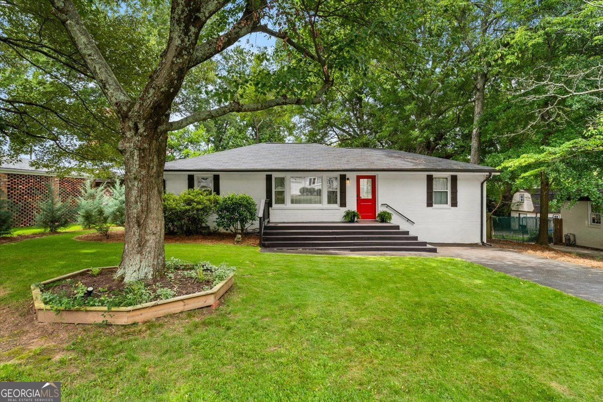 1546 Cloverdale Drive SE