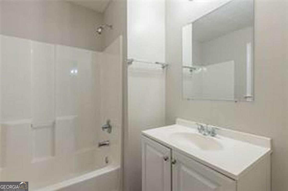 1962 Pine Oak Drive Sw Property Photo 15