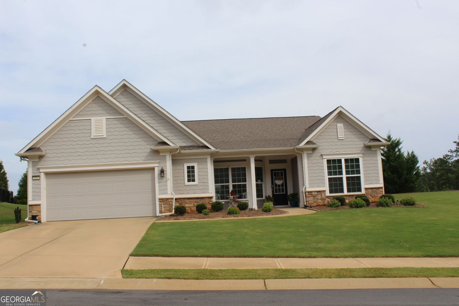1060 Pebble Creek Road Property Photo 1