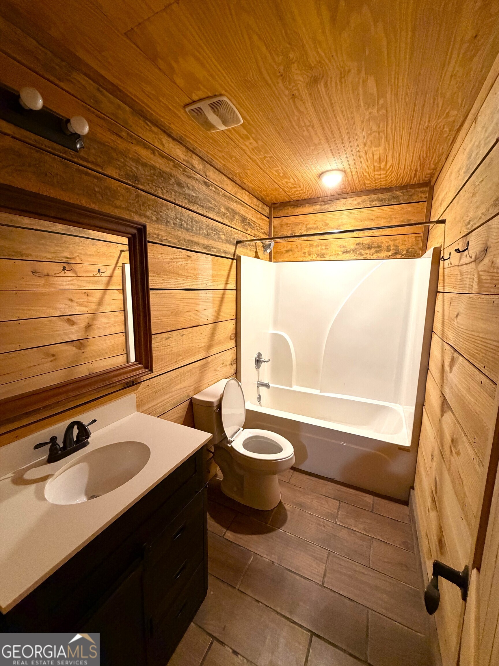 1441 Highway 36 E Property Photo 9