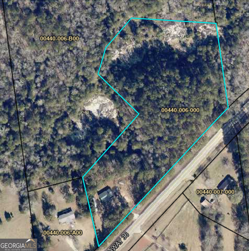 1441 Highway 36 E Property Photo 14