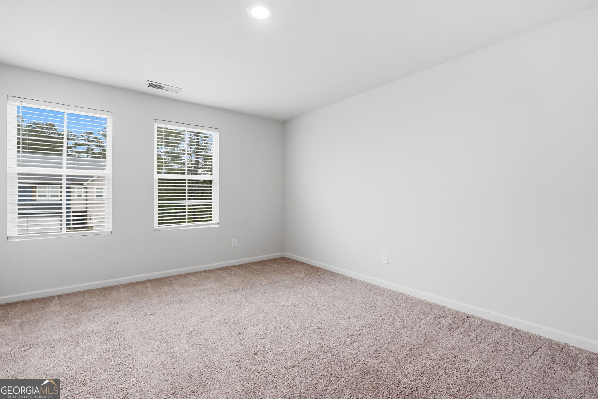 230 Point Place Drive Property Photo 12