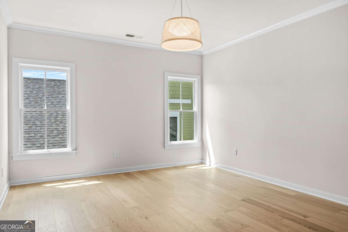 2039 Village Walk Property Photo 28