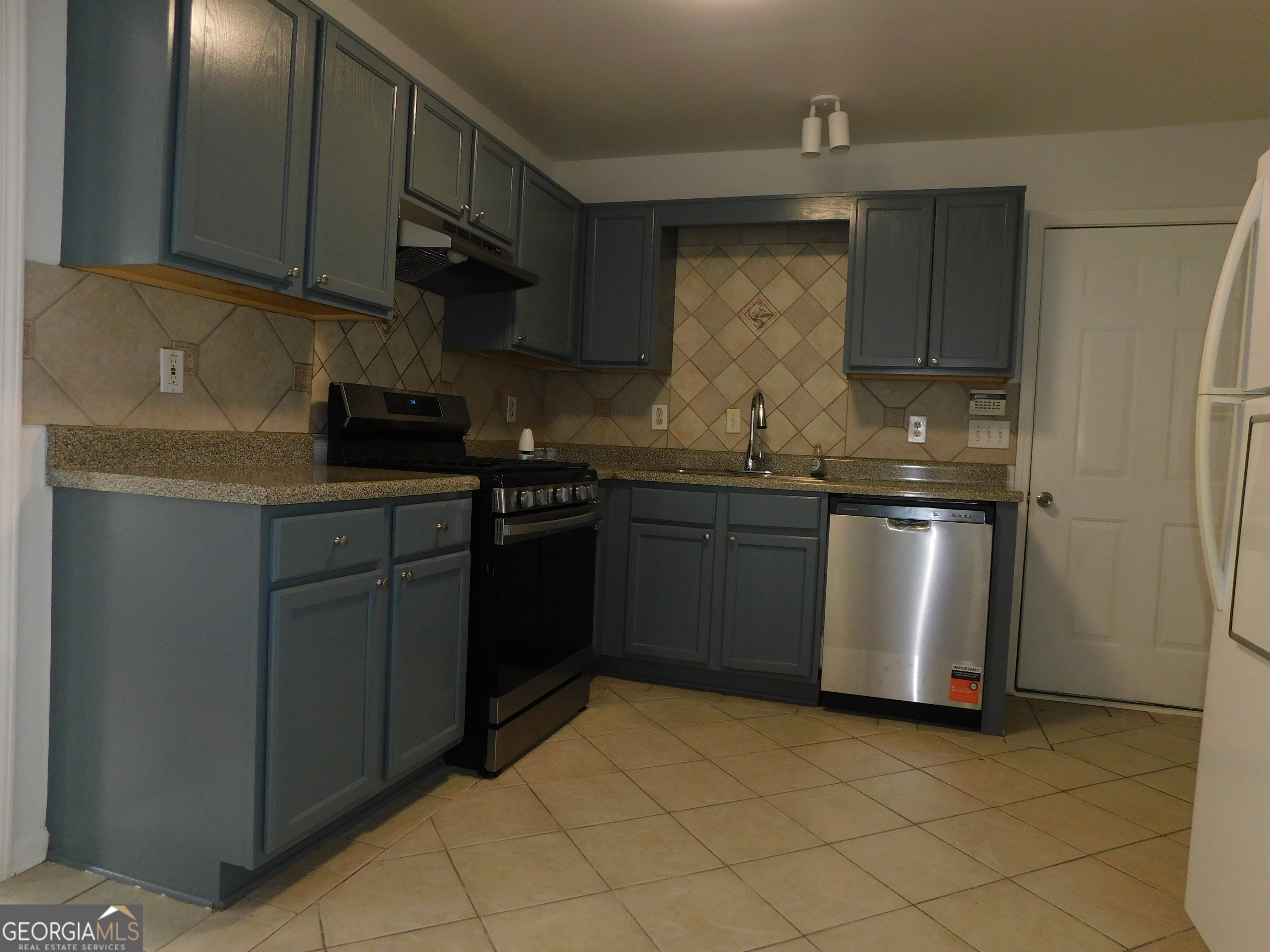 6195 Green Wing Way Property Photo 9