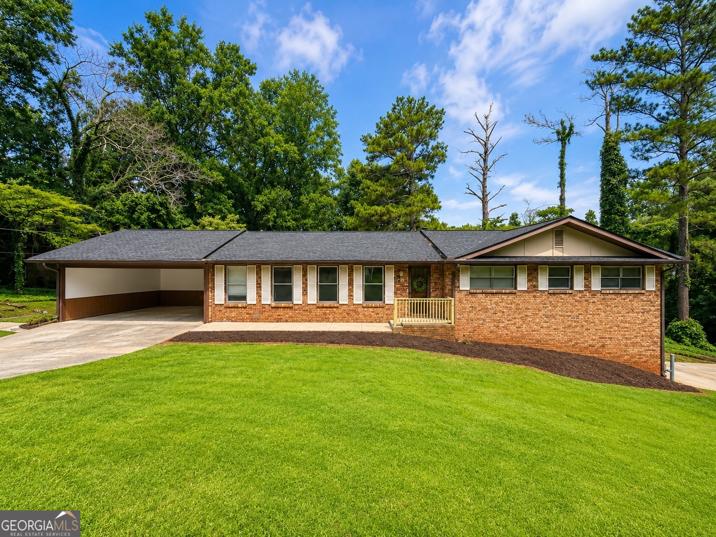 177 Northwind Court SW Property Photo 1