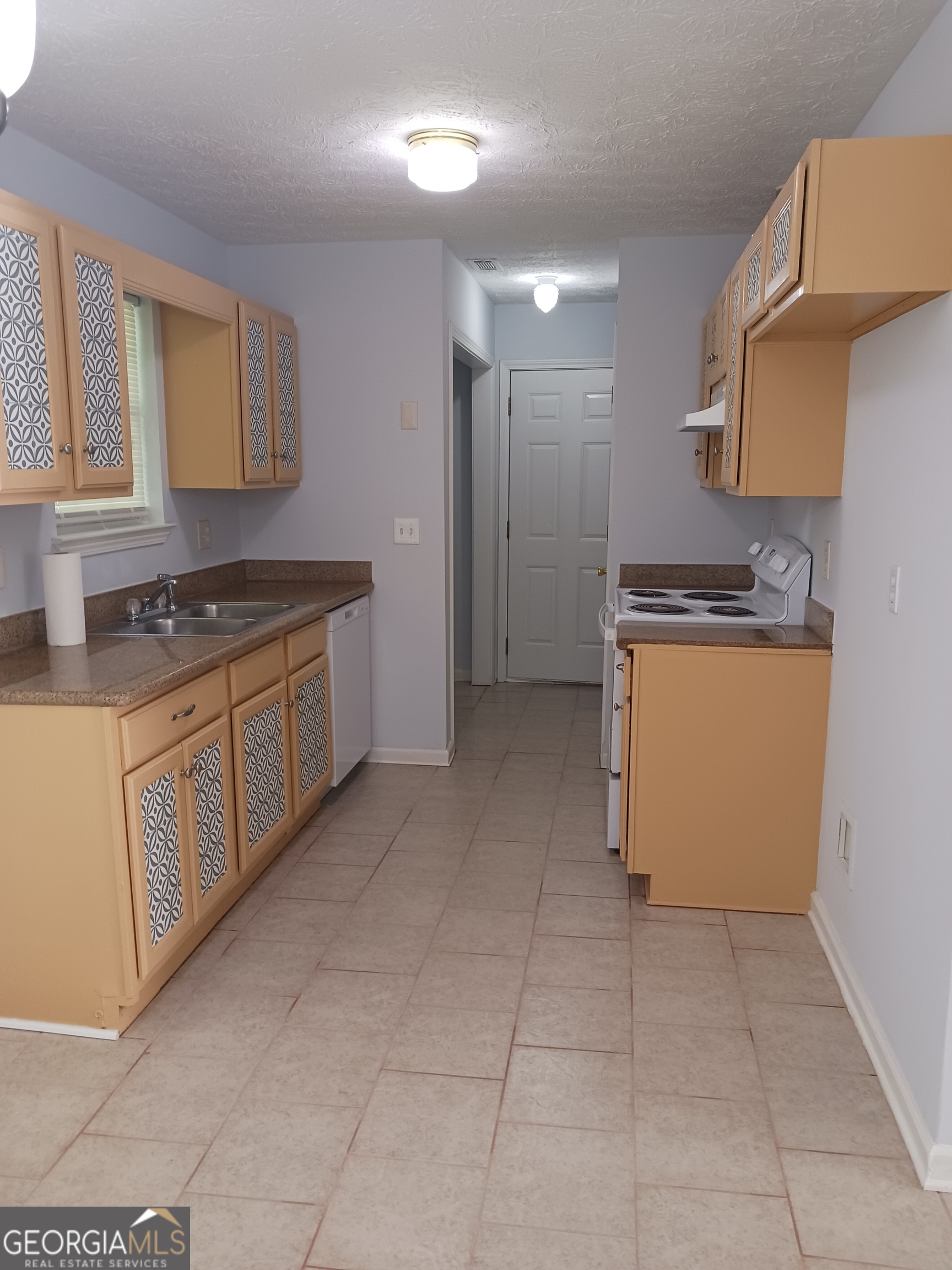 6220 Harvard Court Property Photo 6