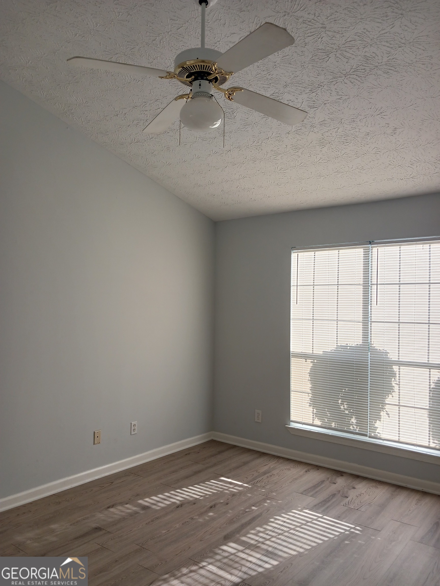 6220 Harvard Court Property Photo 9