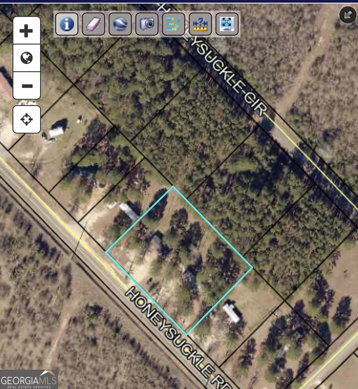 1033 Honeysuckle Road Property Photo 1