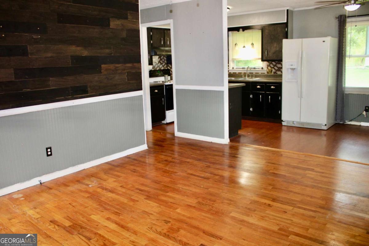 187 Cantrell Drive Sw Property Photo 7