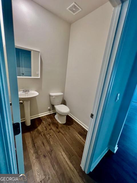 2728 Piper Drive Property Photo 5