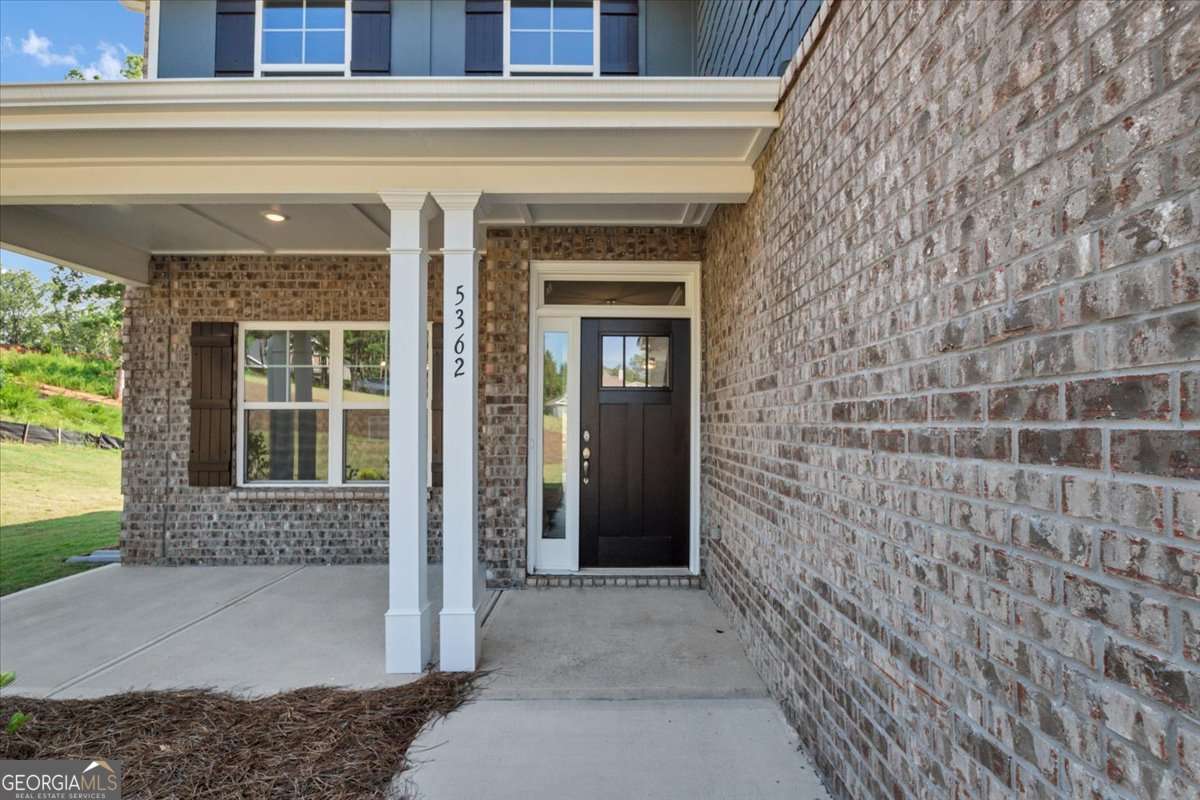 5362 Tuscany Drive Property Photo 4