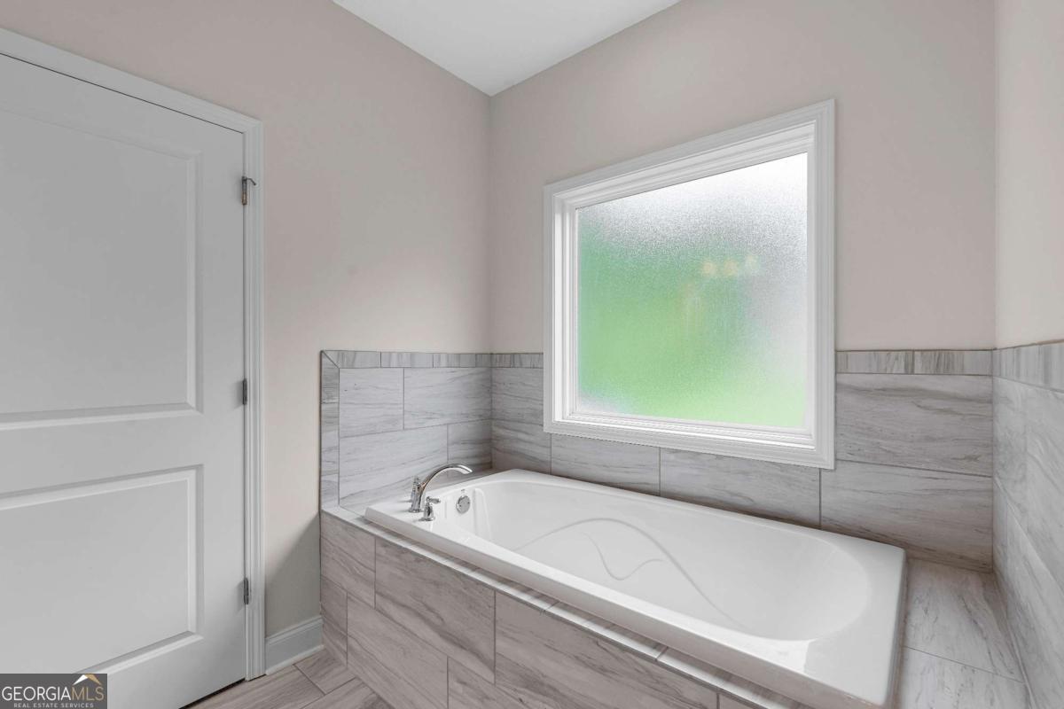 338 Lana Lane Property Photo 25