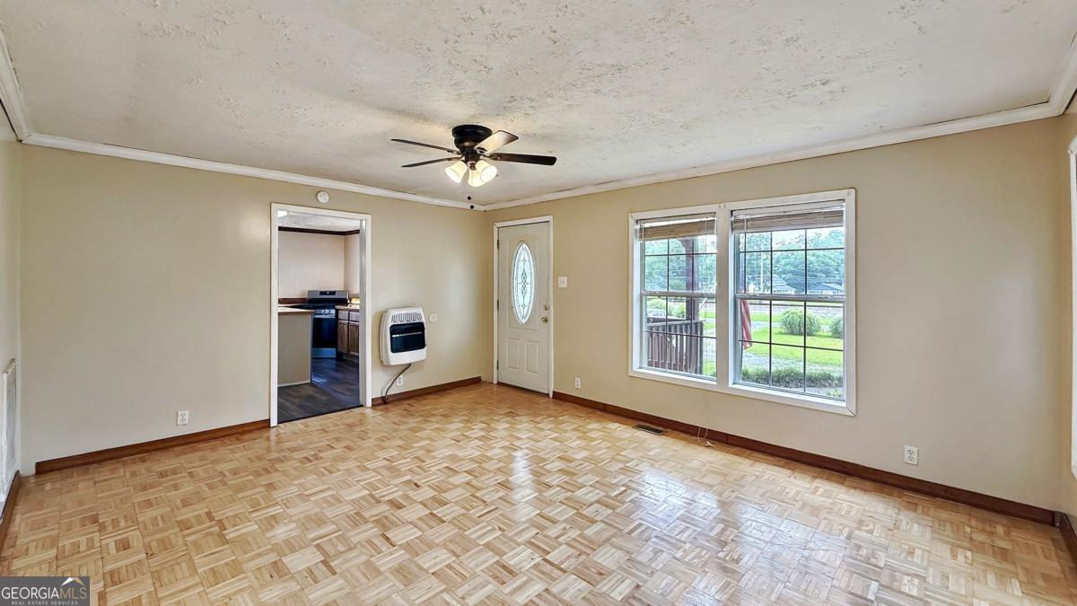 77 York Drive Ne Property Photo 13