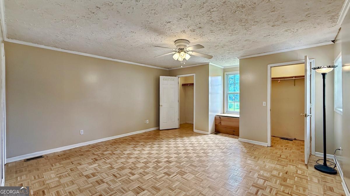 77 York Drive Ne Property Photo 15