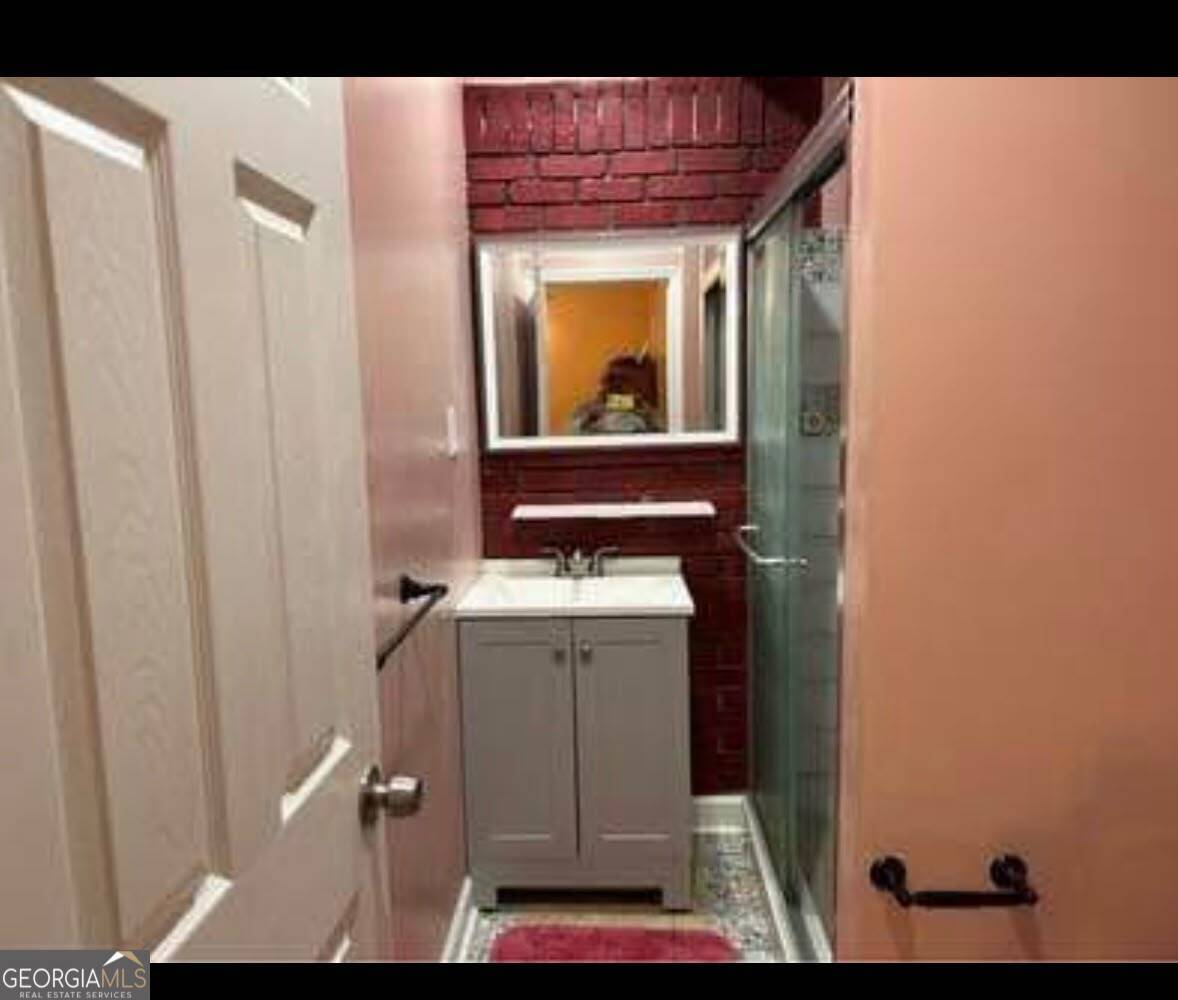4157 Cedar Valley Lane Property Photo 7
