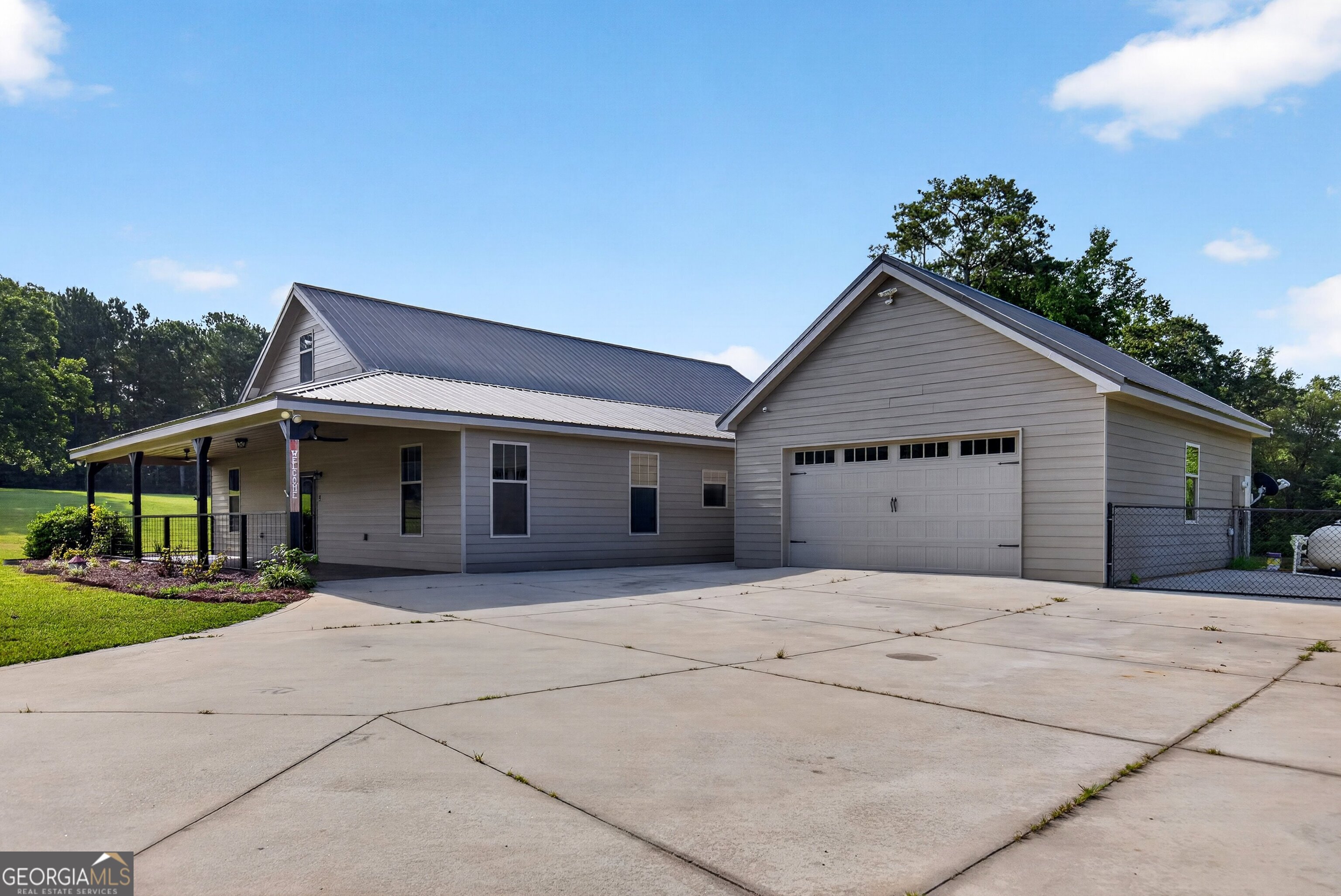 1723 Drew Allen Road Property Photo 4