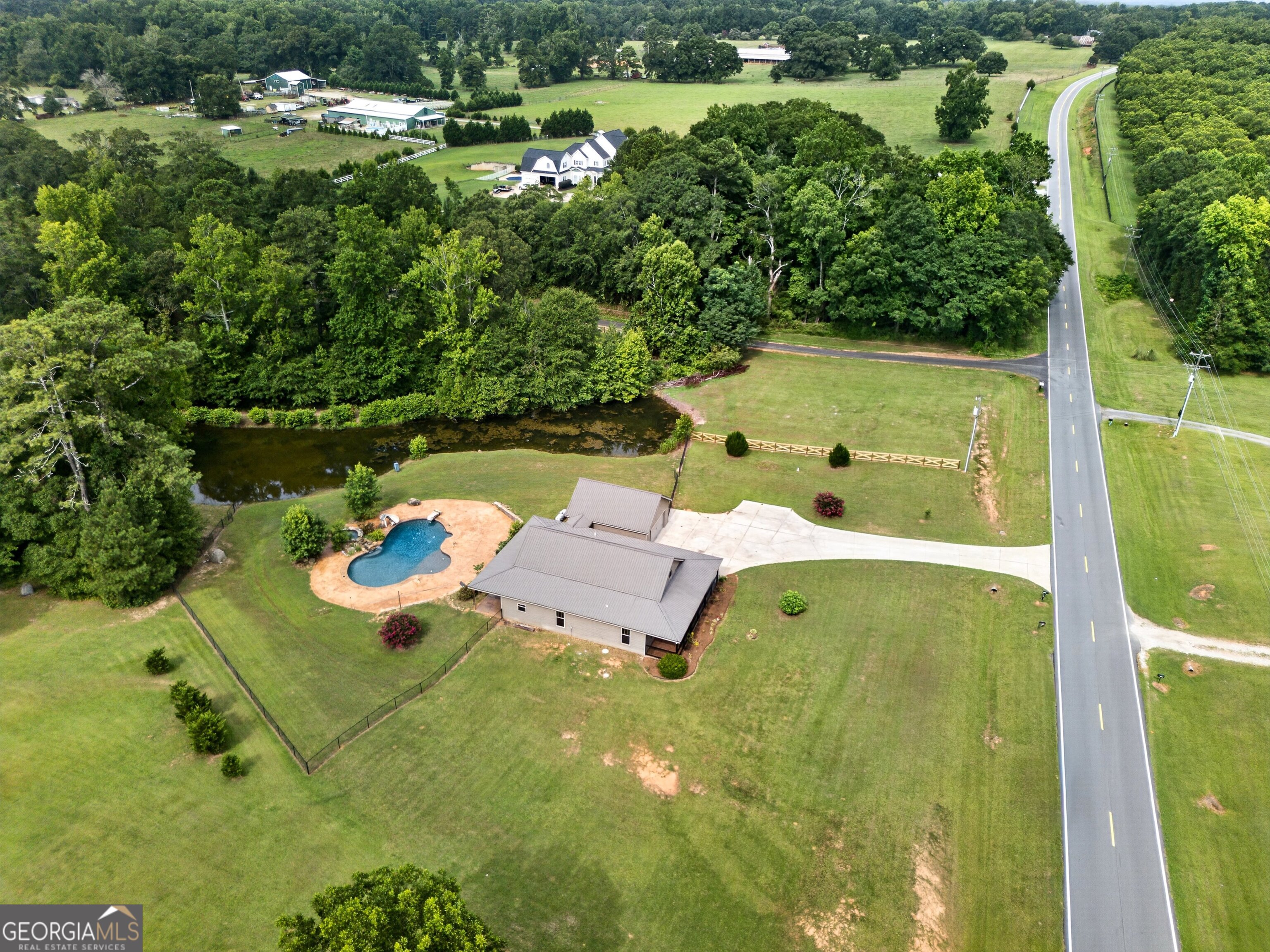 1723 Drew Allen Road Property Photo 9