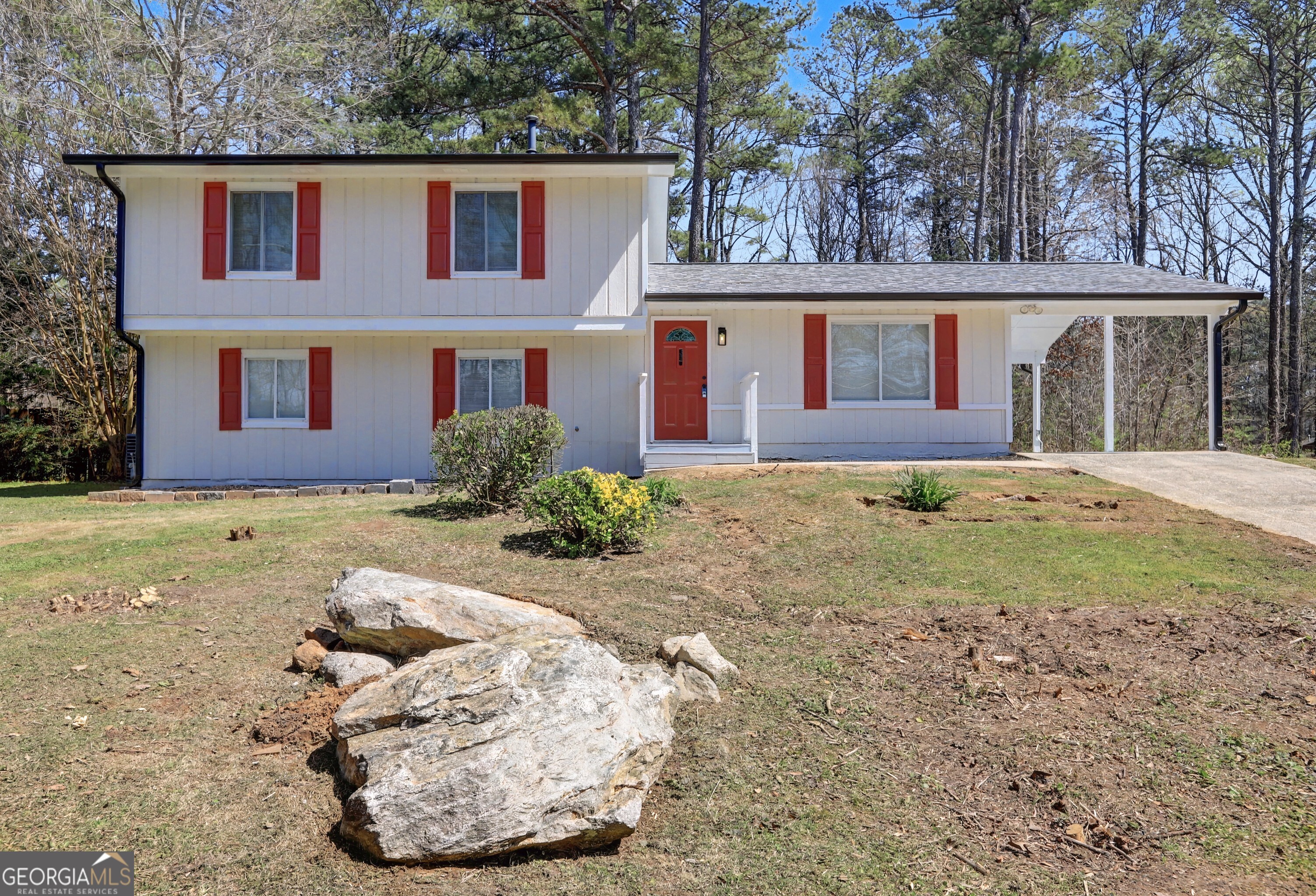 7230 Connell Road Property Photo 1