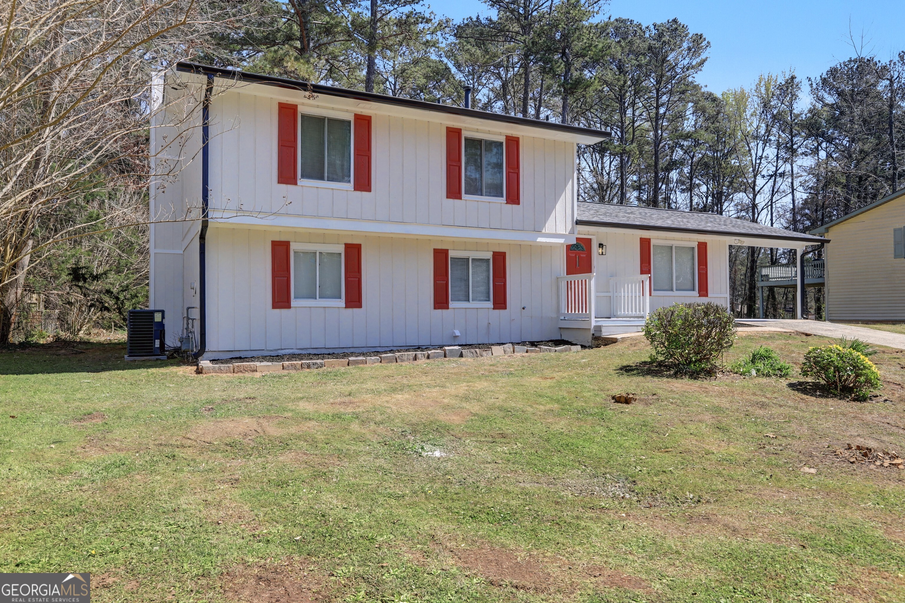 7230 Connell Road Property Photo 3