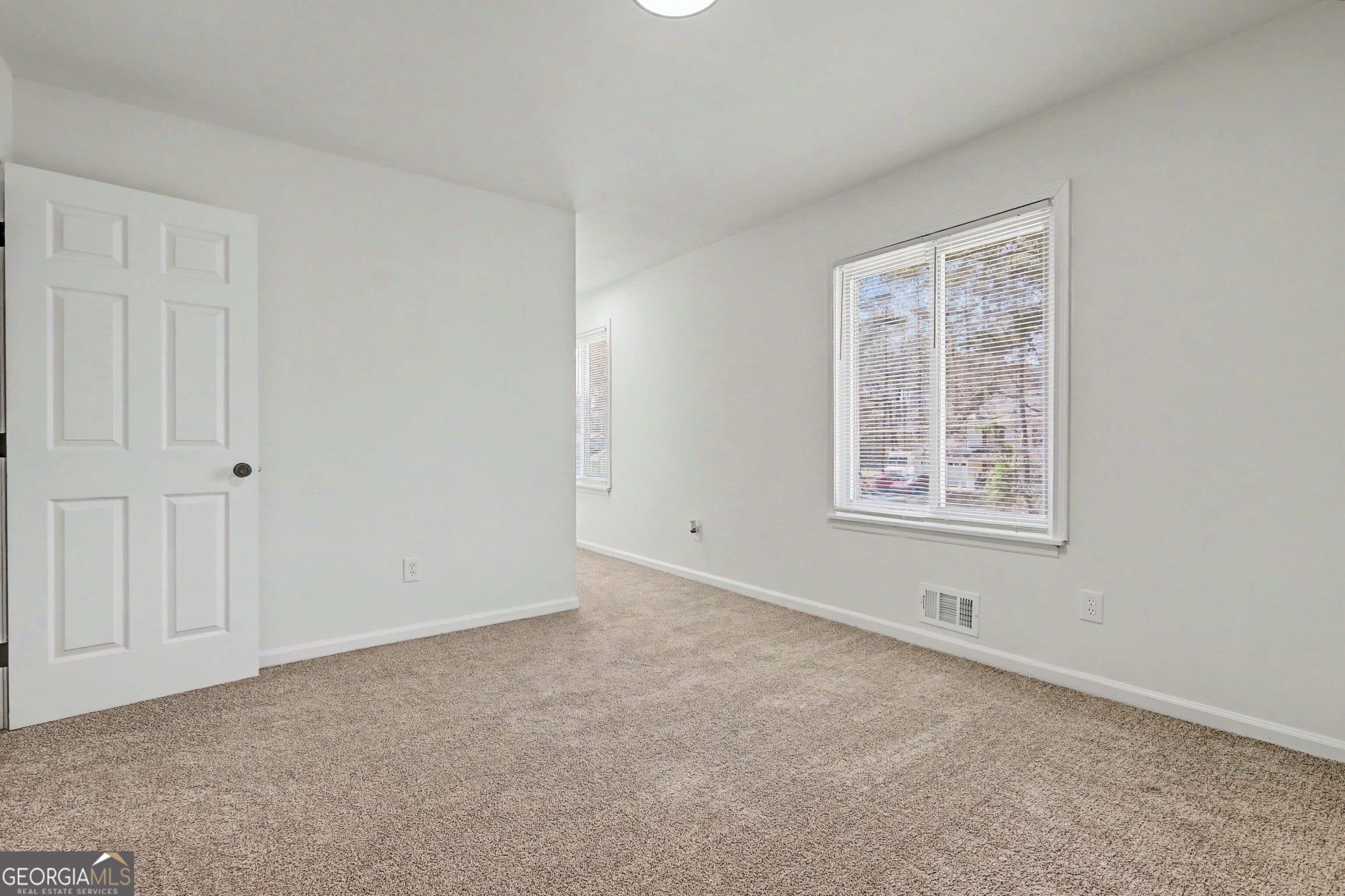 7230 Connell Road Property Photo 28
