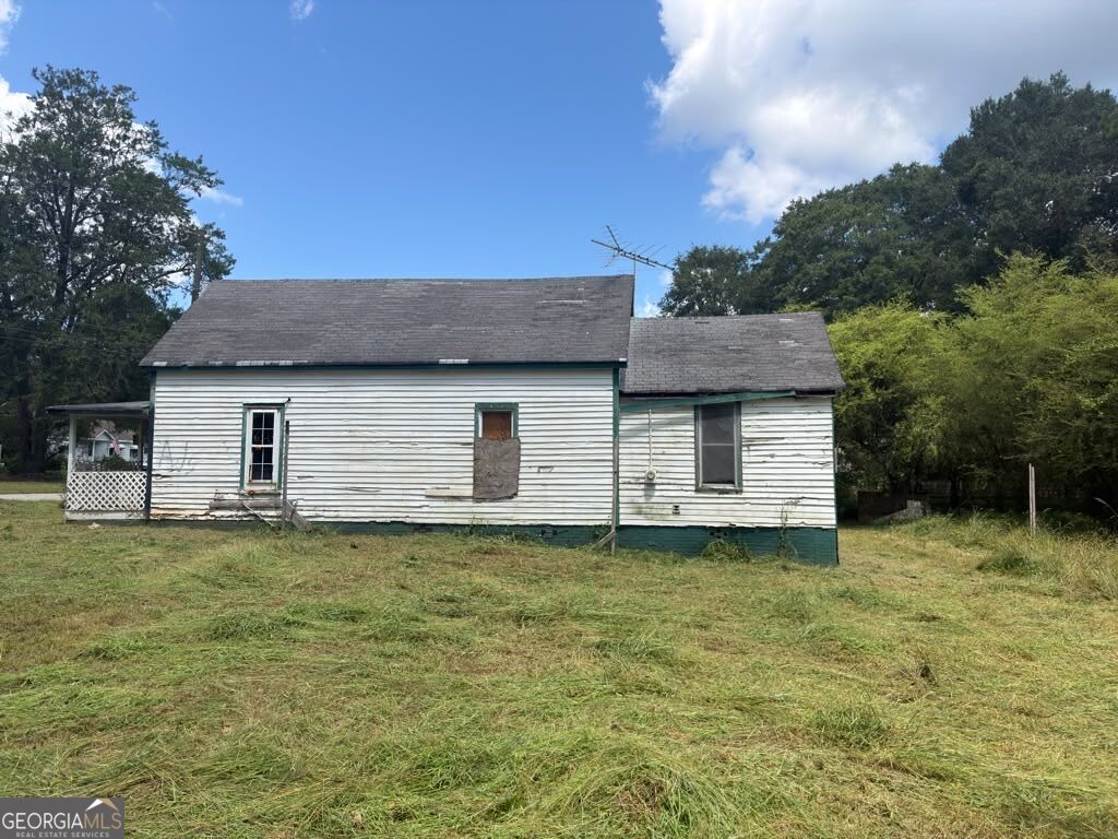 101 Smith Road Property Photo 5