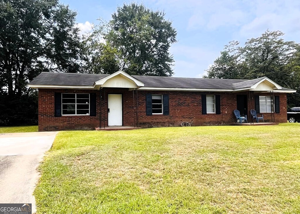 408 Emily Avenue Property Photo 2