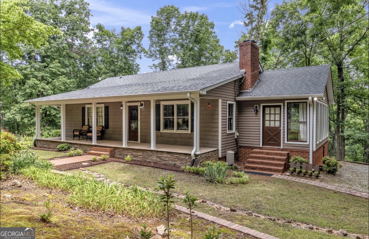 285 Wolf Den Road Property Photo 2