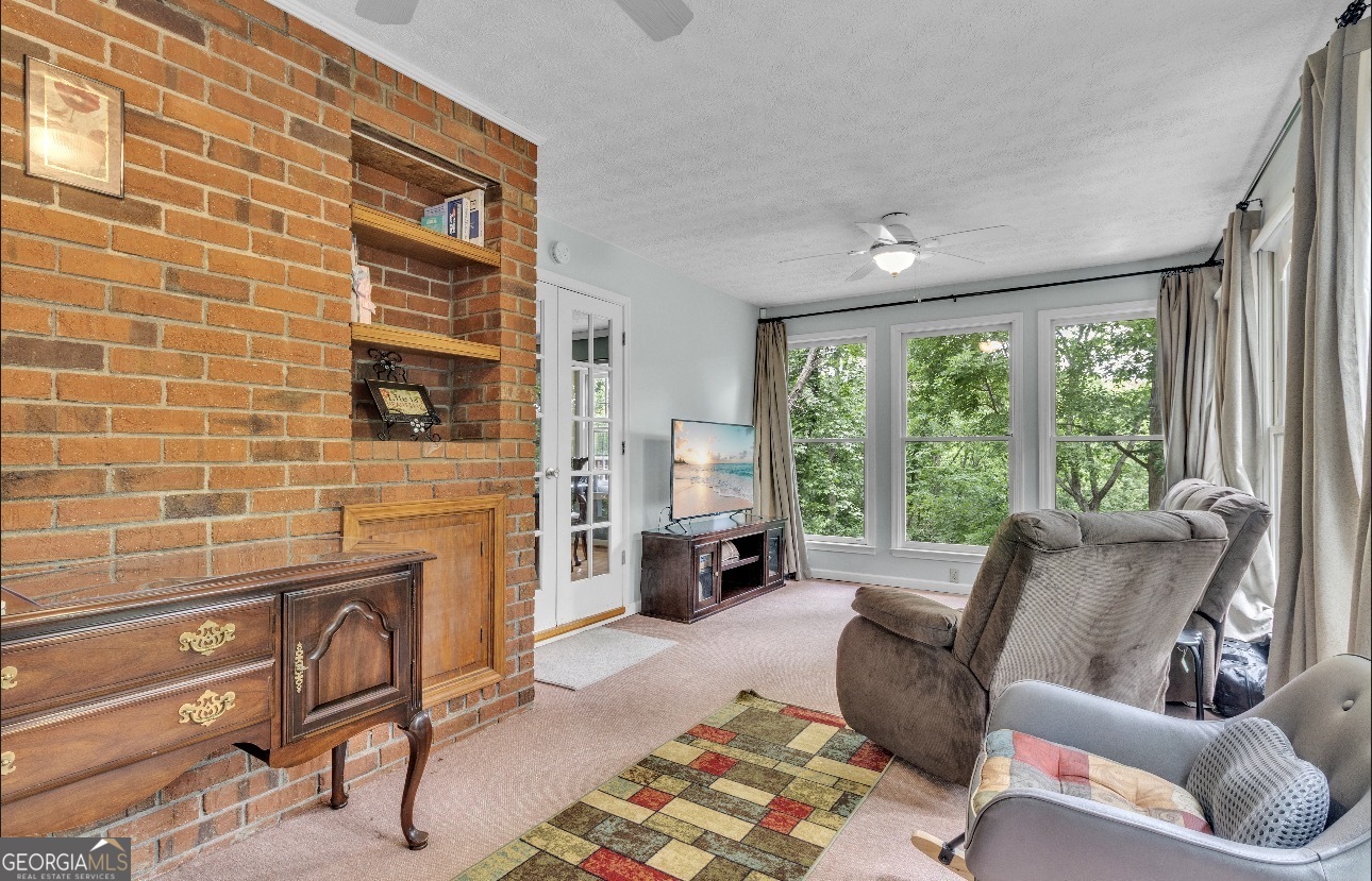 285 Wolf Den Road Property Photo 23
