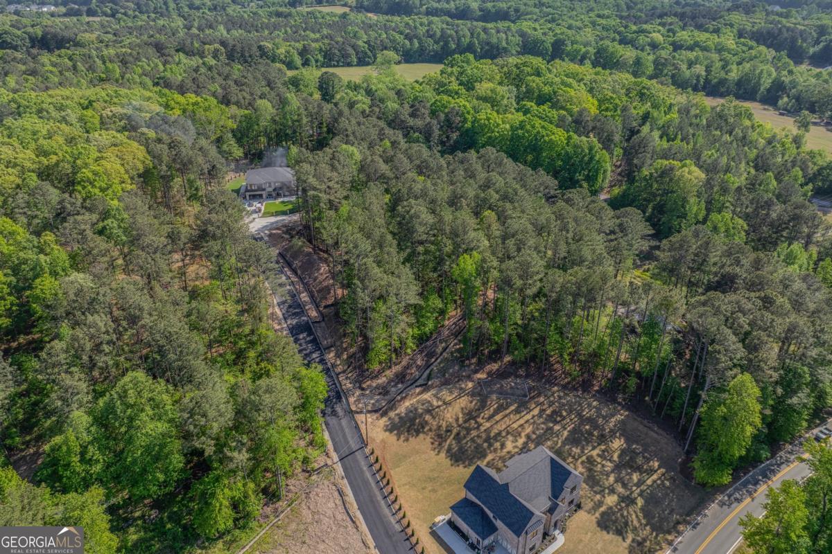 1561 Whitley Road Property Photo 9